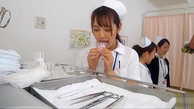 JAV Nurse's Intimate Job ~ Collecting Semen by Sucking It Out