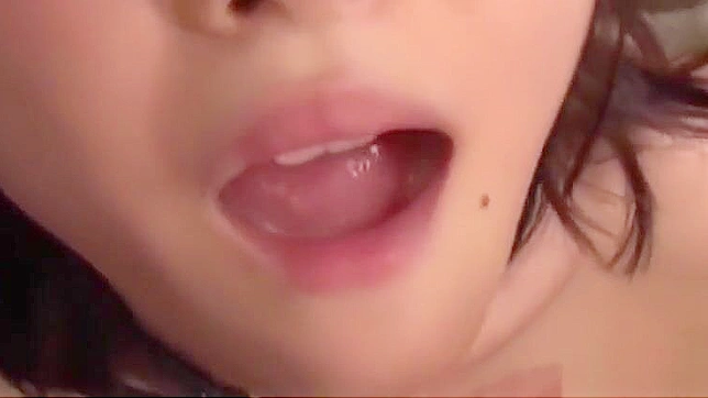 JAV Slut Sucking and Cumming Hard - Exclusive JAV Scene!