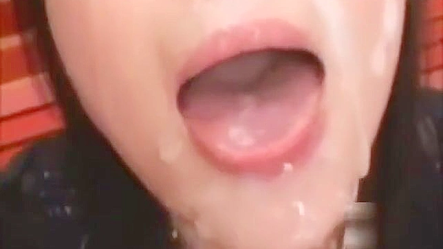 JAV Queen Sayuri Shiraishi's Sizzling Sensual Show ~ 15 Explosive Facials!