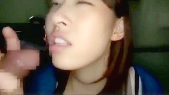 JAV Dream Girl's Sublime Blowjob Technique Revealed!