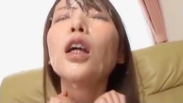 Japanese Beauty Seduces with Her Alluring Bukkake Performance