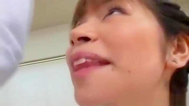 Revealing the Alluring JAV Beauty ~ Sexy Japanese Girl Enchantress Sucking Her Doctor's Member