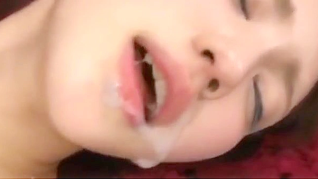 JAV Beauty Swallowed in Cum and Kissed ~ Fully Enjoy Her Luscious Mouth and Alluring Body!