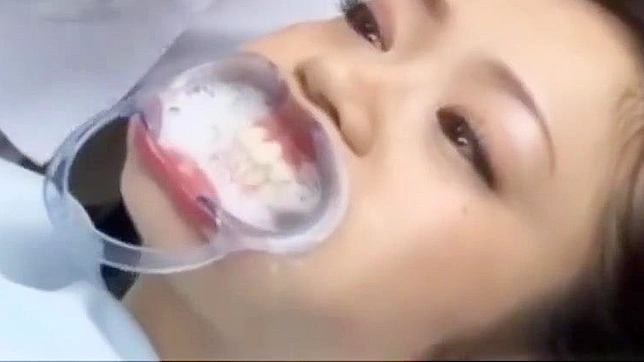 Meet the Luscious Dentist Who'll Make Your Mouth Water!