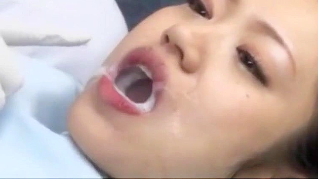 Meet the Luscious Dentist Who'll Make Your Mouth Water!