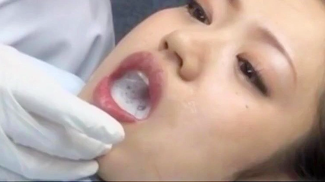 Meet the Luscious Dentist Who'll Make Your Mouth Water!