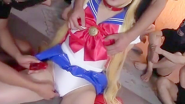 JAV Sensation ~ Pretty Soldier Sailor Moon - Naughty Schoolgirl Fantasy!