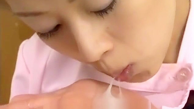 Japanese Beauty's Delightful Bukkake Show ~ Cum in Her Mouth