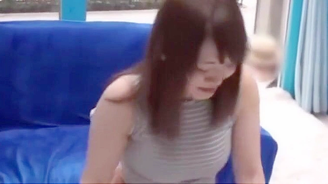 Japanese Enchantress in Scorching JAV Clip - Your Ultimate Pulse-Racing Experience