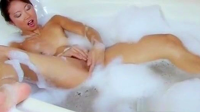 Ready to watch a Chinese beauty pleasure herself in a steamy bathtub? Our video features the gorgeous and alluring Ling Ling as she indulges in some solo play time