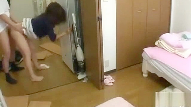 Hot Chinese Milf Gets Banged by the Horny Maintenance Man - Volume Swallows His Cum on the Floor!