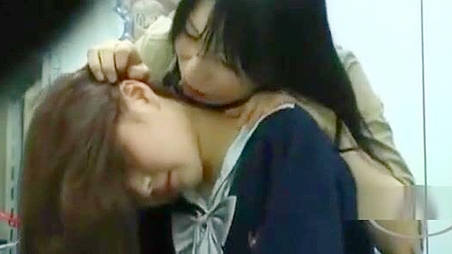 Luscious Women Pleasure Each Other with Oral Delights - Chinese Porn