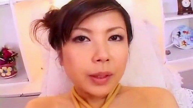 Experience Marilyn's Sensual Pleasure - Tits and Pussy Rubbing Session with Cumshots in Chinese/Japanese Porn