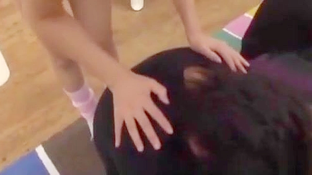 Misa Yuuki's Mesmerizing Blowjob Skills - Uncensored Japanese and Chinese Cumshots