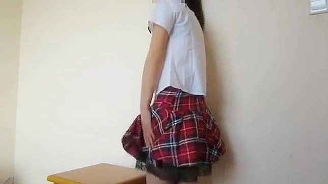 Get Spanked by the Irresistible Yuka in This Chinese Porn Video!