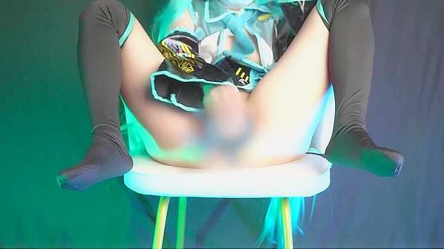 Watch Hatsune Miku's Sensual Squirting Video Now!