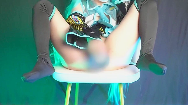 Watch Hatsune Miku's Sensual Squirting Video Now!