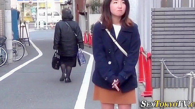 Japanese Enchantress Lifts Up Her Skirt for Your Pleasure - Must-See!