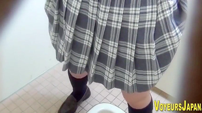 Japanese AIKOMASA Pissing ~ Female Students' Naughty Outdoor Adventures!