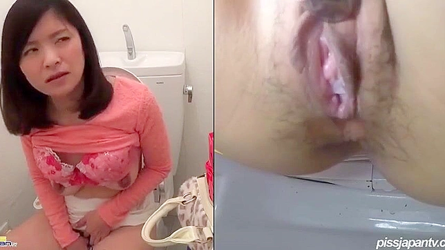 Revealing the Hottest Japanese Milf Masturbation Video!