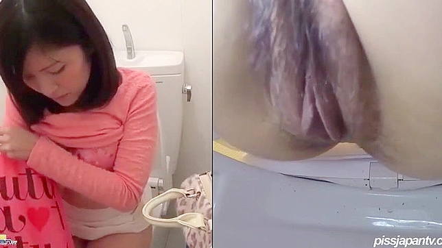 Revealing the Hottest Japanese Milf Masturbation Video!