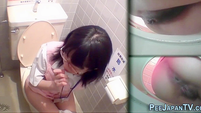 Japanese Beauty Pees on the Go ~ Watch Her Enchantress Skill!