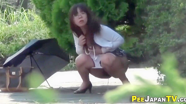 Japanese Porn ~ Luscious Urination in the Park - A Must-Watch for Fetish Lovers!