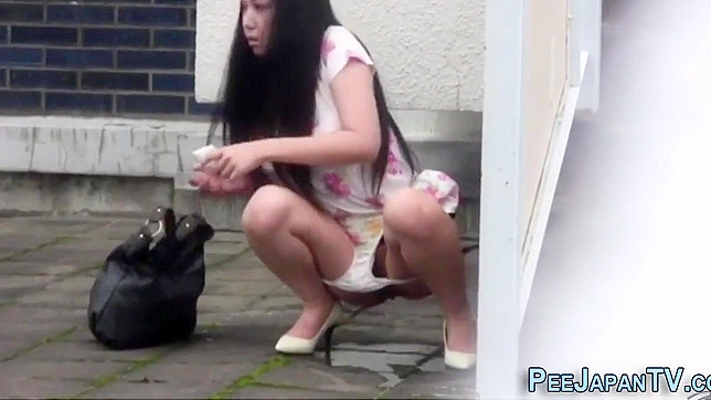 Japanese Beauty in High Heels Peeing Outdoors - A Must-Watch!