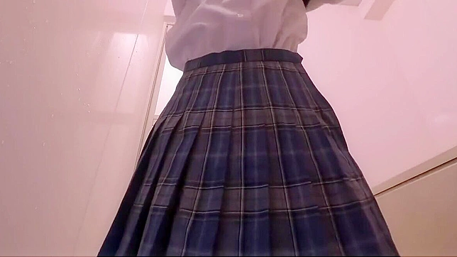 Omorashi in a School Uniform ~ Wet & Messy Session Captured by a Solo Creampie Fan!