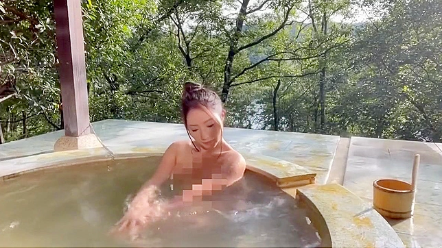 Relax and Detox with Sexy Yoga in the Hot Springs of Oita!