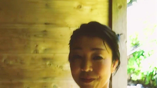 Japanese MILF's First Time at a Mixed Bathing Hot Spring - You Have to See This!