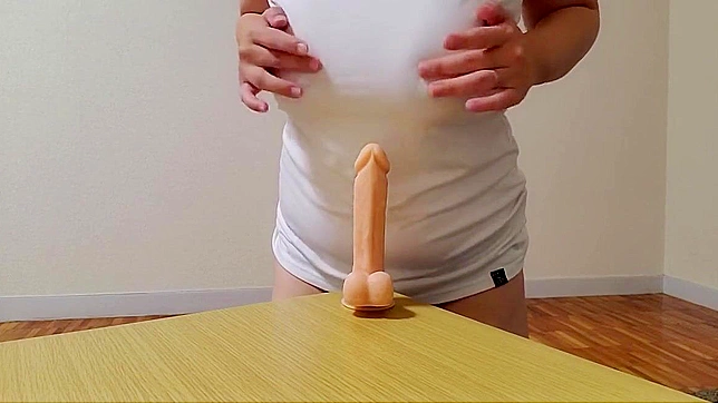 Introducing the Luscious MILF with Her Dildo Playtime