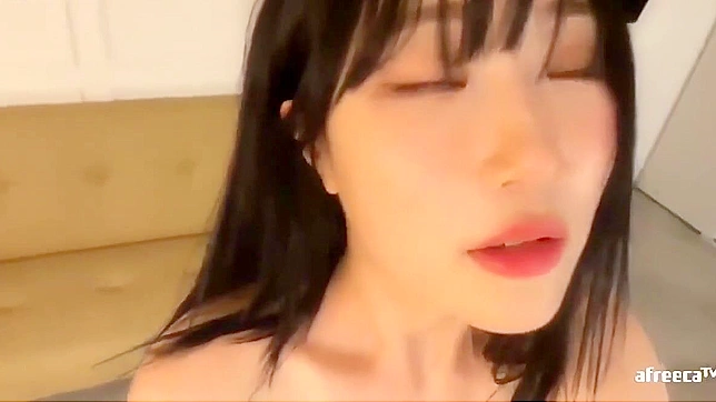 Watch luscious Japanese teen sluts masturbating for your pleasure! Enchanting 18+ chatroom fun