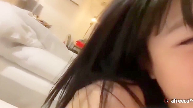 Watch luscious Japanese teen sluts masturbating for your pleasure! Enchanting 18+ chatroom fun