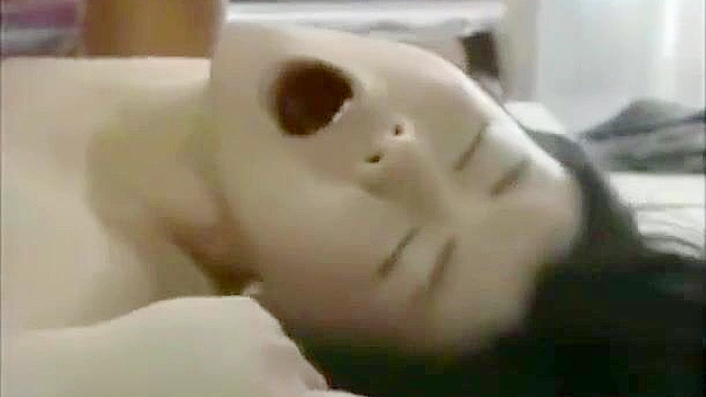 Passionate Asian Couple's Intimate Fuck Session — Intense Pleasure and Cumshots.