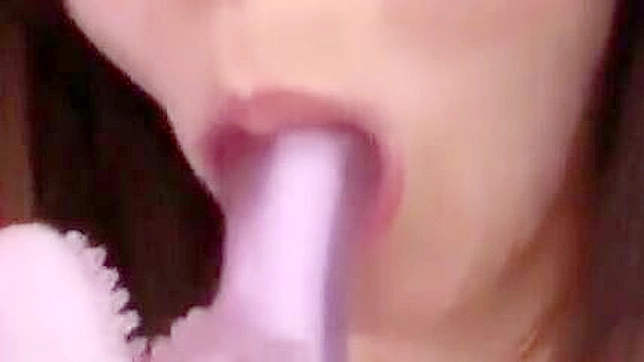 Exotic XXX Clip — Vibrator Action with Intense Uncut Fucking and Cumshots.