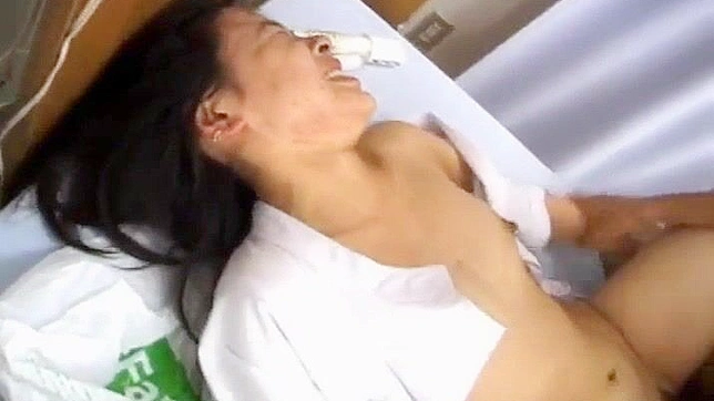 Sizzling Nurse Gets Her Pussy Sucked Hard By The Doctor's Dick