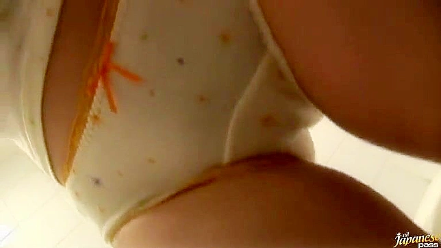 Sexy Japanese Babe Gets Creampied Before Her Steamy Shower Session