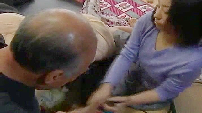 japanese housewife gets wild riding a dildo on a fucking machine