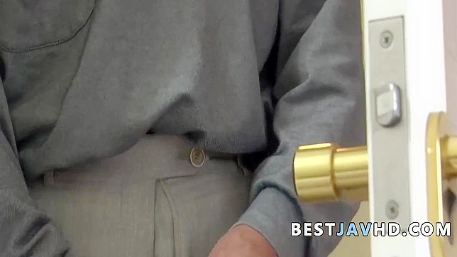 Miria Hazuki’s Remarkable Amateur Solo Masturbation Experience