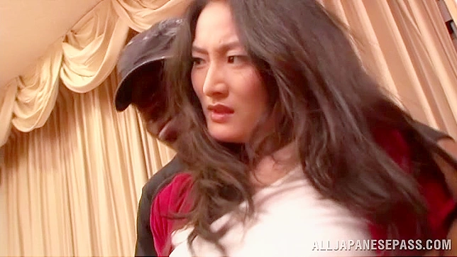 Risa Murakami Gives Sloppy Blowjob Then Gets Pounded Hard