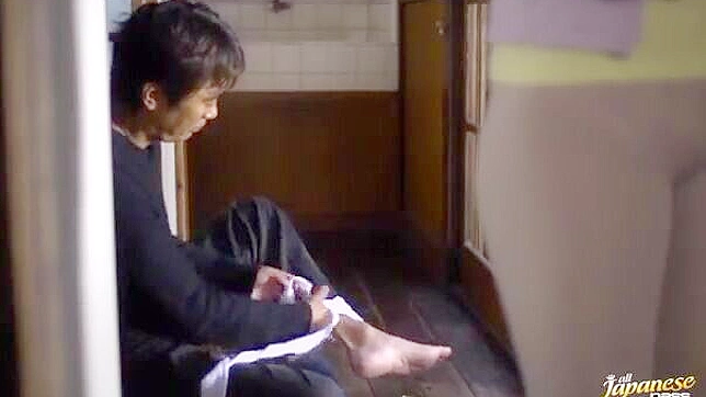 Sewaka Hayase Enjoys Amazing Pussy Fingering & Hot Sex Session