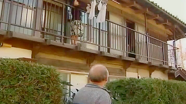 Catching Wife Masturbating Leads to Hard Pussy Drilling