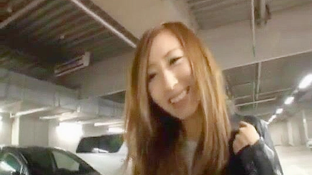 Sexy-Ass Japanese Babe Gets Fucked and Cums in Her Mouth