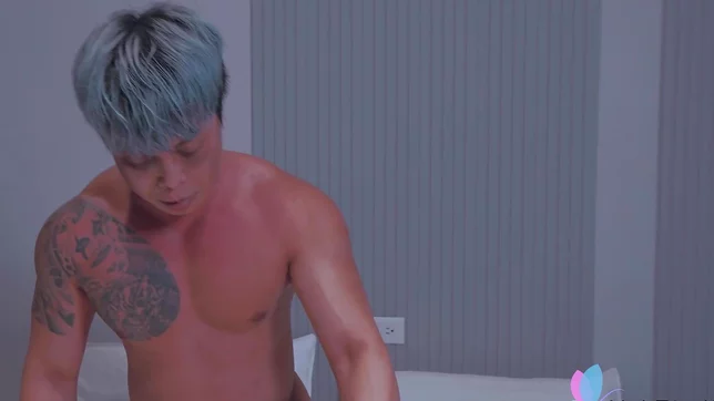 Taiwanese Beauty Ranako Enjoys Intense Hardcore Sex with Boyfriend