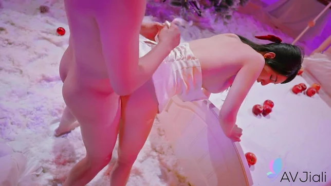 Wet-Shaved Chinese Beauty Jiaxin with Big Tits Ready for Hot Sex Action