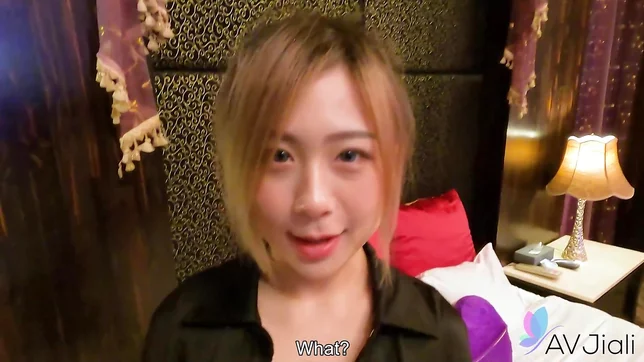 Sexy Chinese Girl 18+ Lin Siyu Enjoys Passionate Hotel Room Sex with Boyfriend