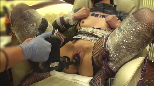 Super Fast Piston Action Makes Her Cum Nonstop Until She Collapses