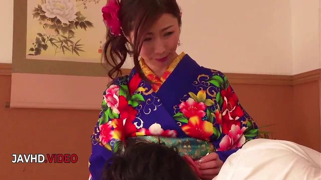 Asian Babe in Kimono Gives Steamy Blowjob Live – Watch Now!