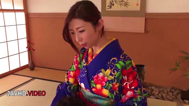 Kimono Beauty Delivers Mind-Blowing Blowjob Live on Camera